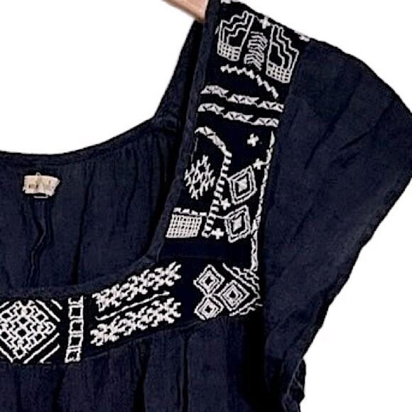 Hollister Boho Embroidered Peasant blouse Navy Blue Juniors Small - Picture 5 of 11